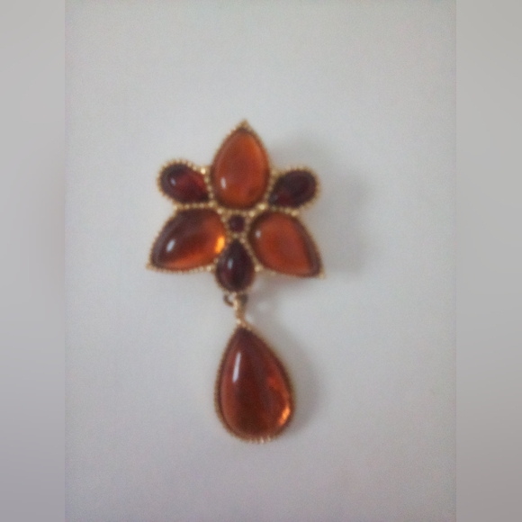 Avon Vintage Flower Pin Brooch - Picture 4 of 9